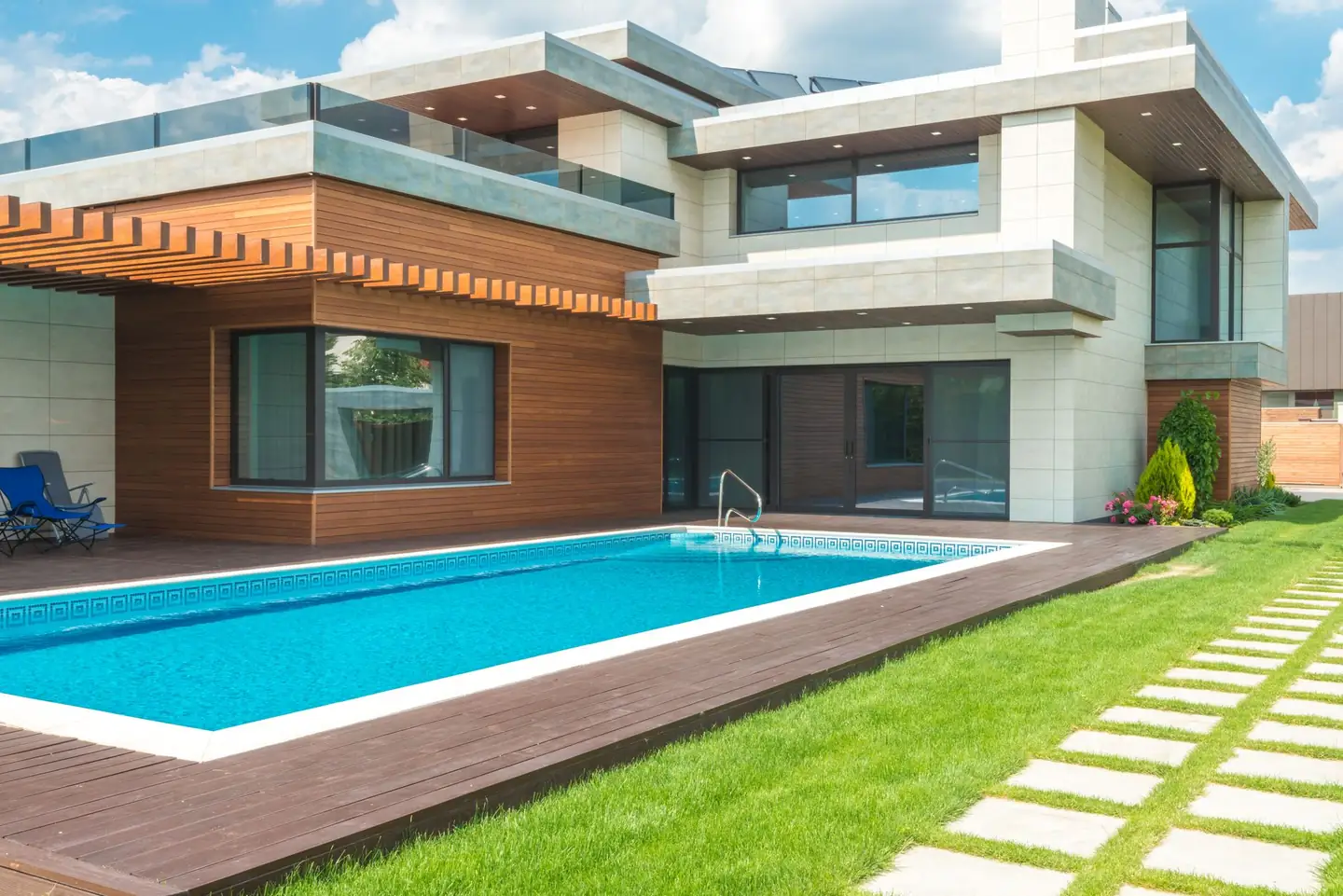 Swimming pool built in Greenhill, NSW
